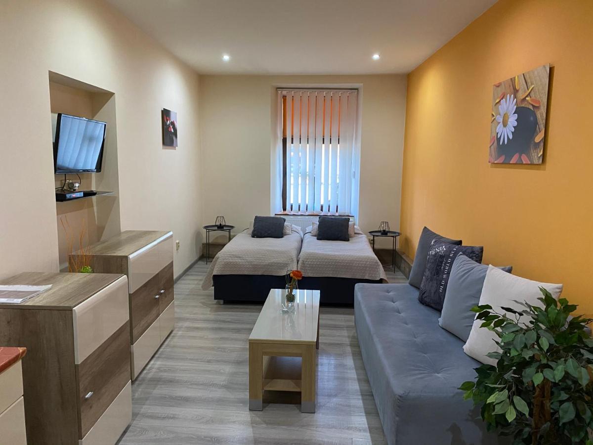 Penzion Hradby Πρέσοβ Εξωτερικό φωτογραφία